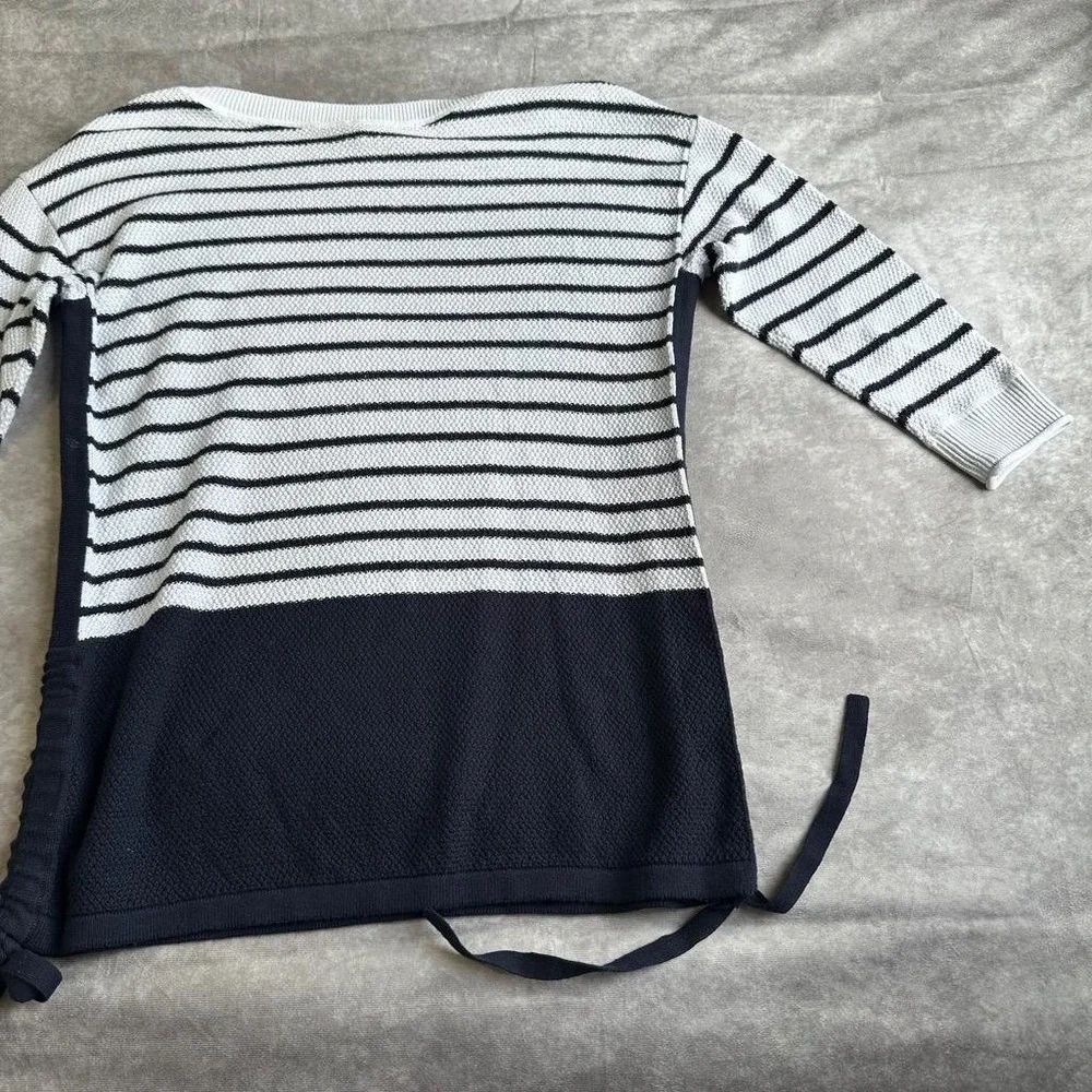 T by Talbots Sweater Womens XS Blue White Striped Colorblock Knit Pullover - Picture 9 of 11